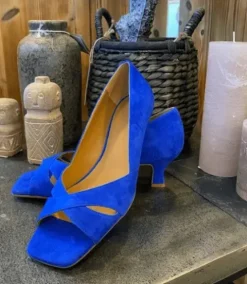 Billi bi Royal Blue Pump – A4670