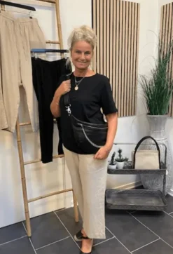 CC Heart Sort T-shirt Med Lille Ærme