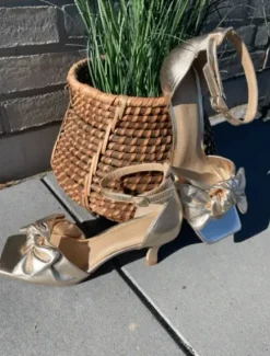 Copenhagen Shoes Dancing Gold Sandal