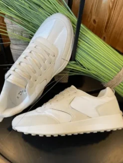 Duffy Offwhite Sneakers – 73-43933