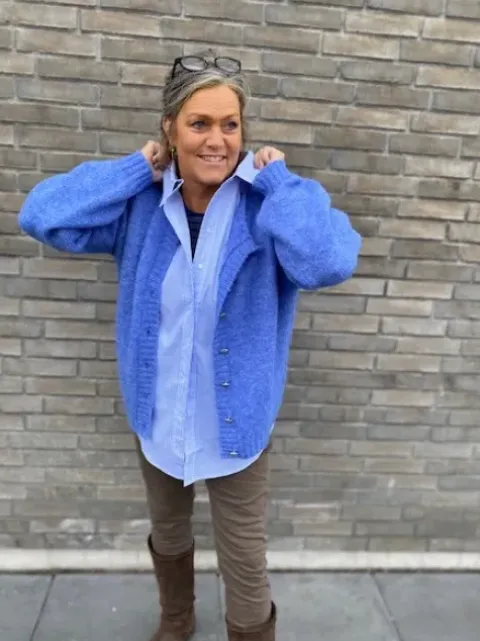 Freequent Louisa Blå Cardigan