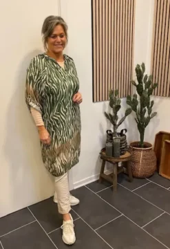 Marta Evita Kjole Millitary