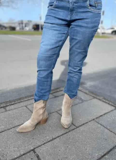 Red Button Sienna Jeans