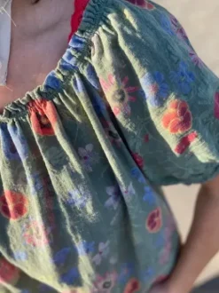 Sorbet Alexa Med Kort Ærme Dusty Olive Med Blomsterprint