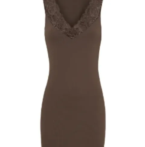 Tim & Simonsen Plus Size Belen-V Caffe Blondetop